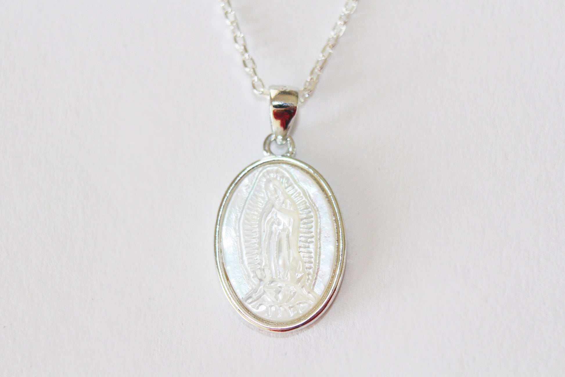 Collar Medalla Virgen De Guadalupe