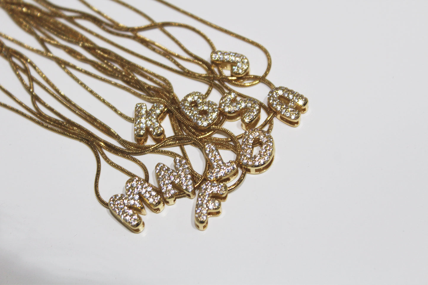 Collar Inicial Ballon Brillos