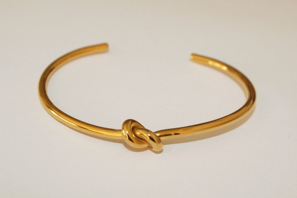 Brazalete Nudo de Amor