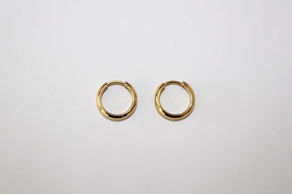 Arracada Básica Lisa Gruesa