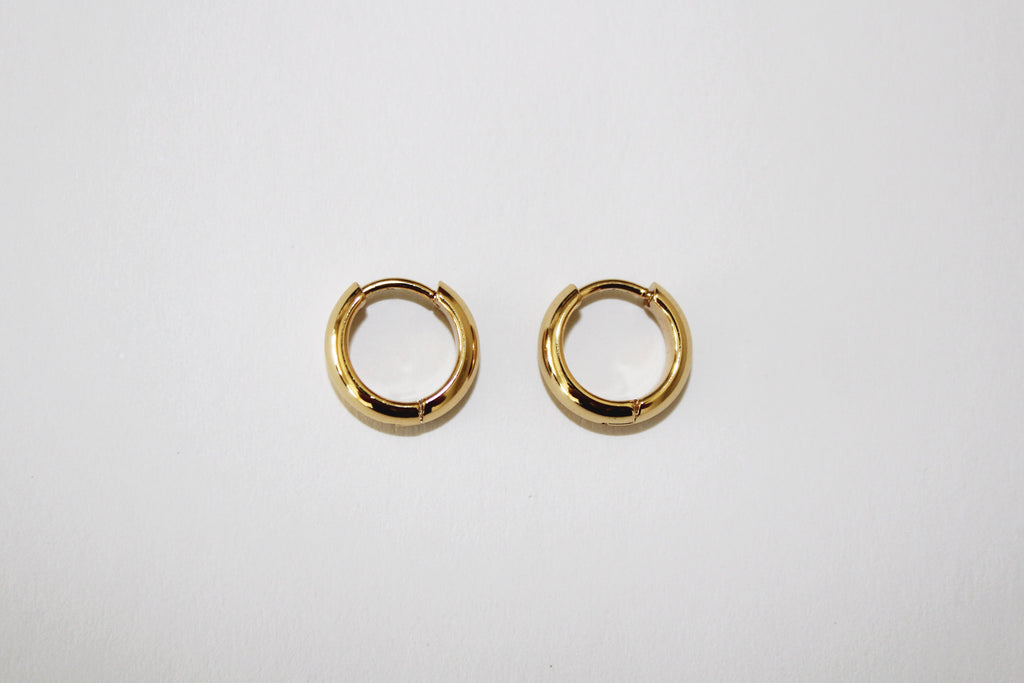 Arracada Básica Lisa Gruesa