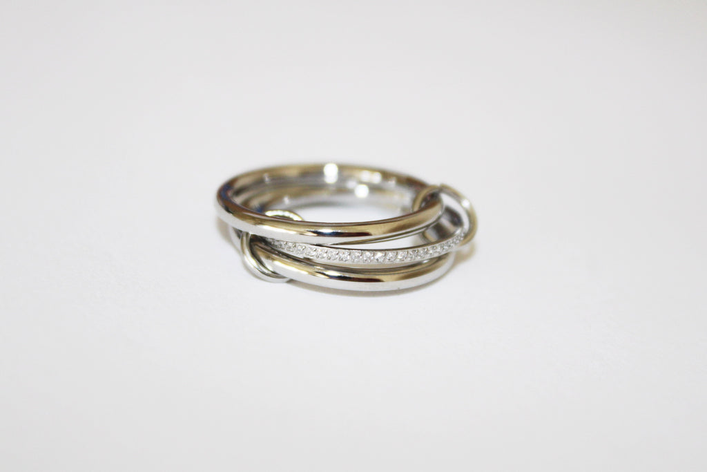 Anillo Spinelli Delgado